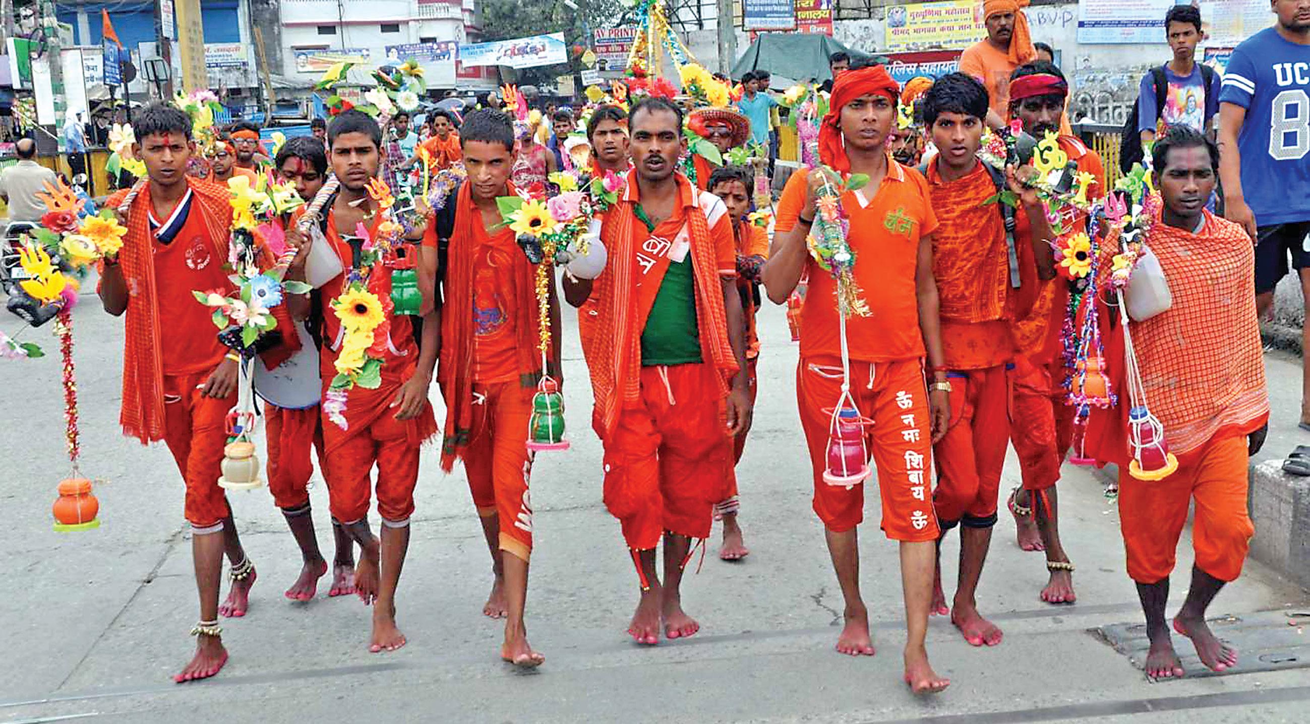 आस्था की यात्रा कांवड़ यात्रा